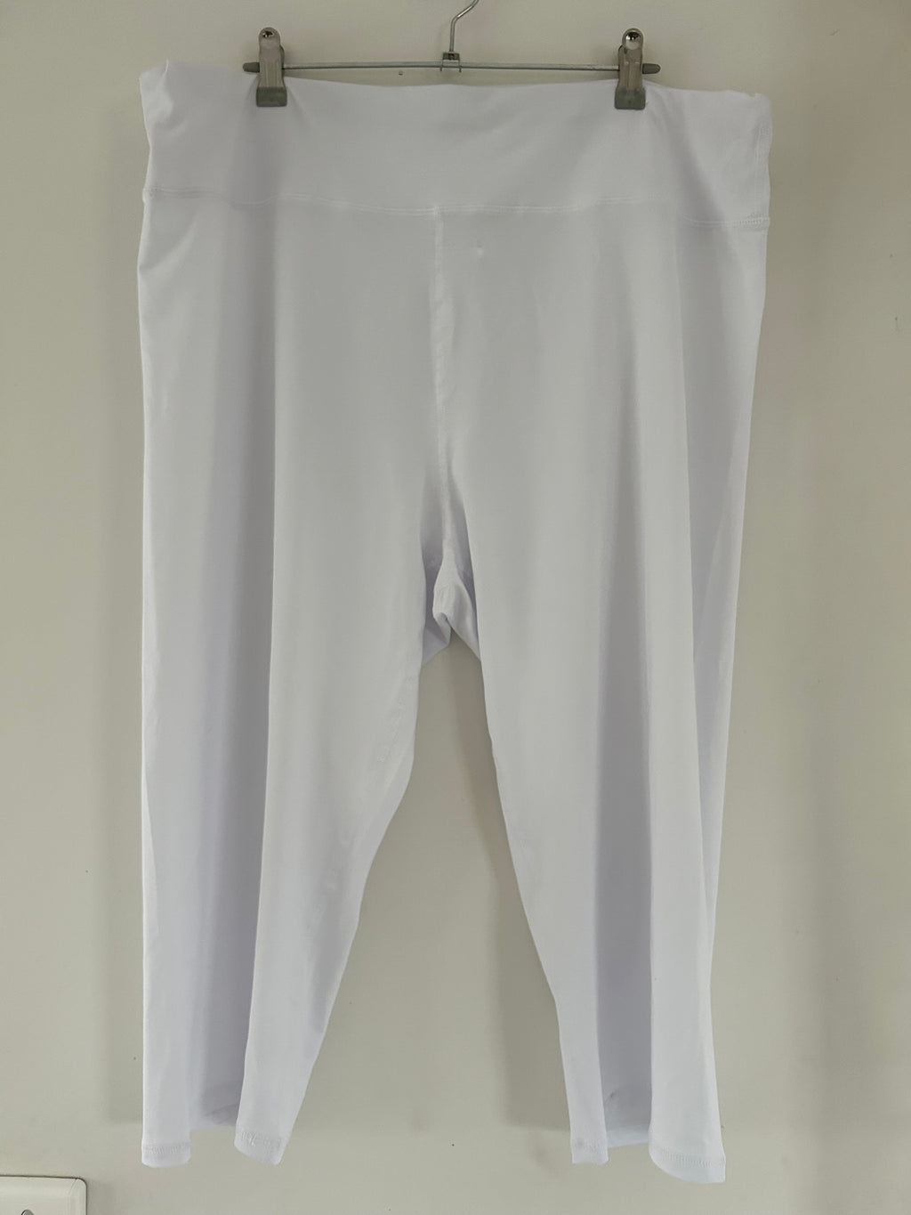 Legging de sport blanc 3/4 taille 54