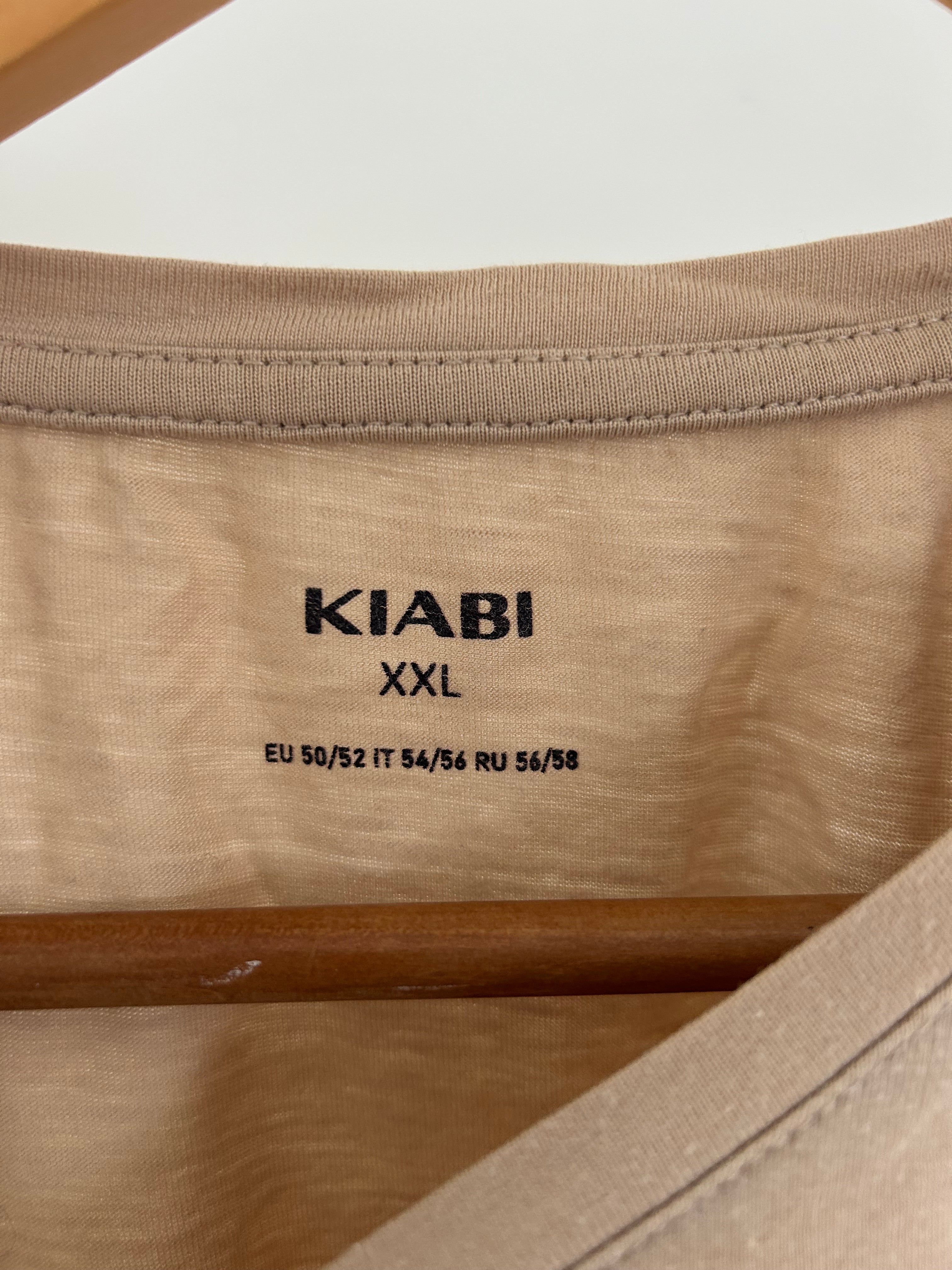 T-shirt beige manches courtes froncées Kiabi taille 50/52