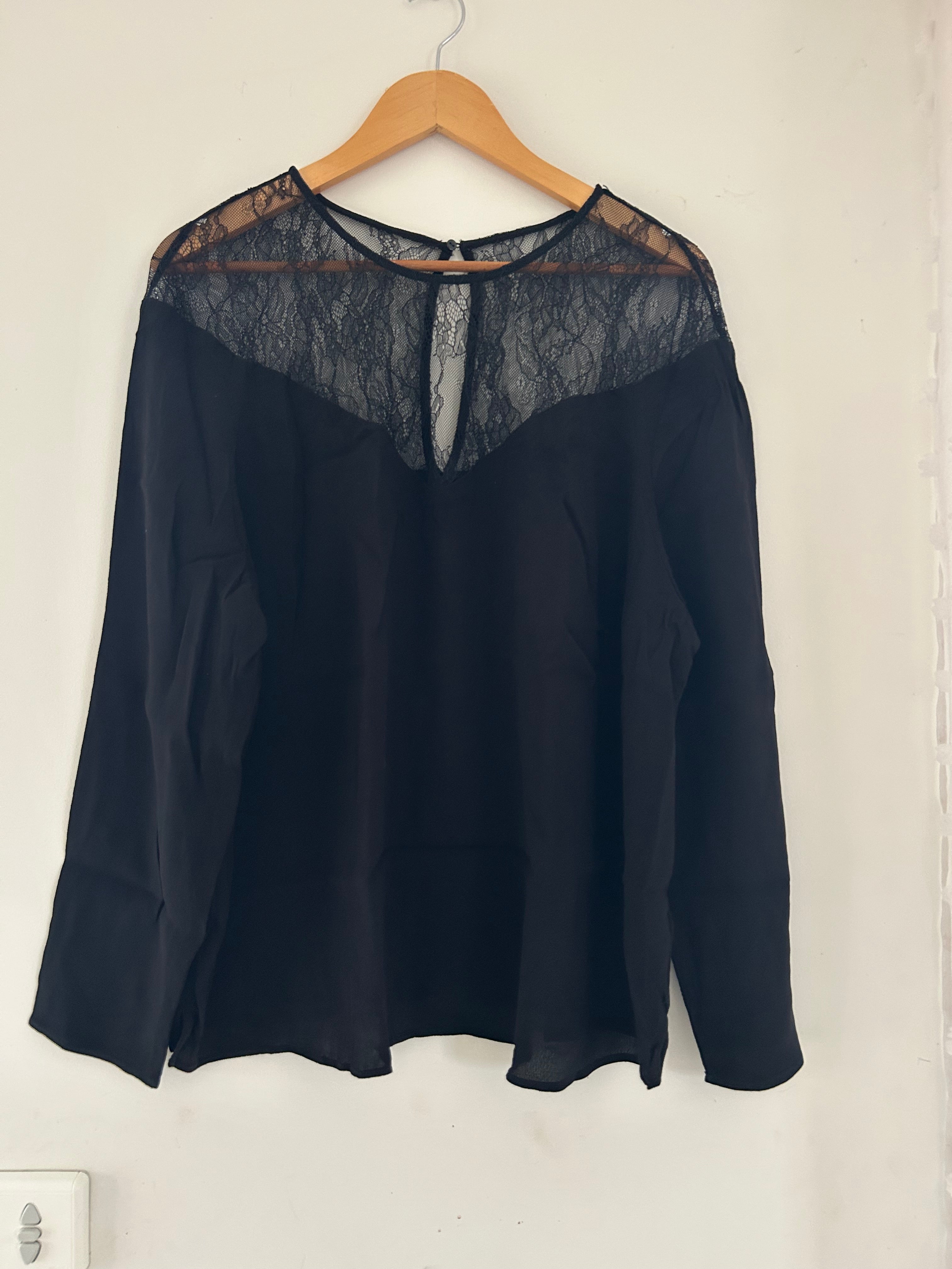 Blouse manches longues dentelle noir H&M taille 54