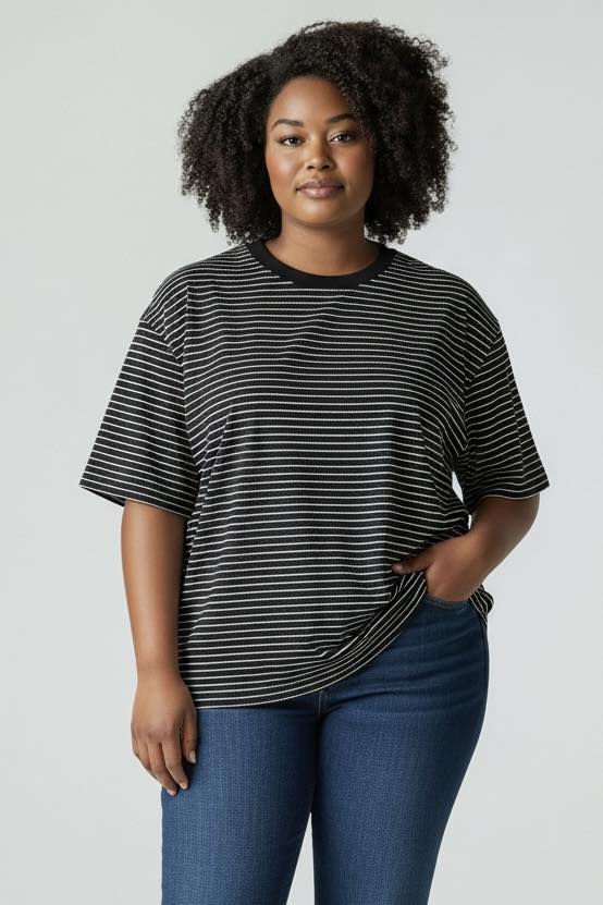 Top manches courtes rayé noir et blanc Kiabi taille 54/56