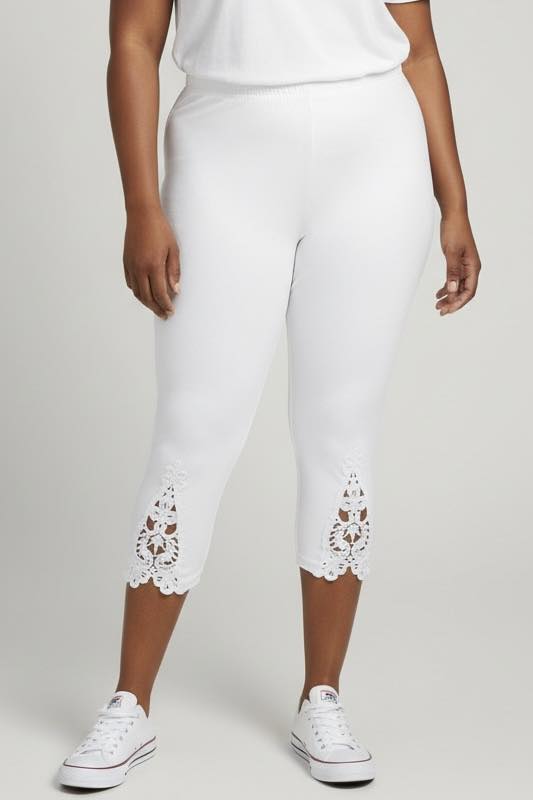Legging 3/4 blanc broderie anglaise SHEIN taille 52