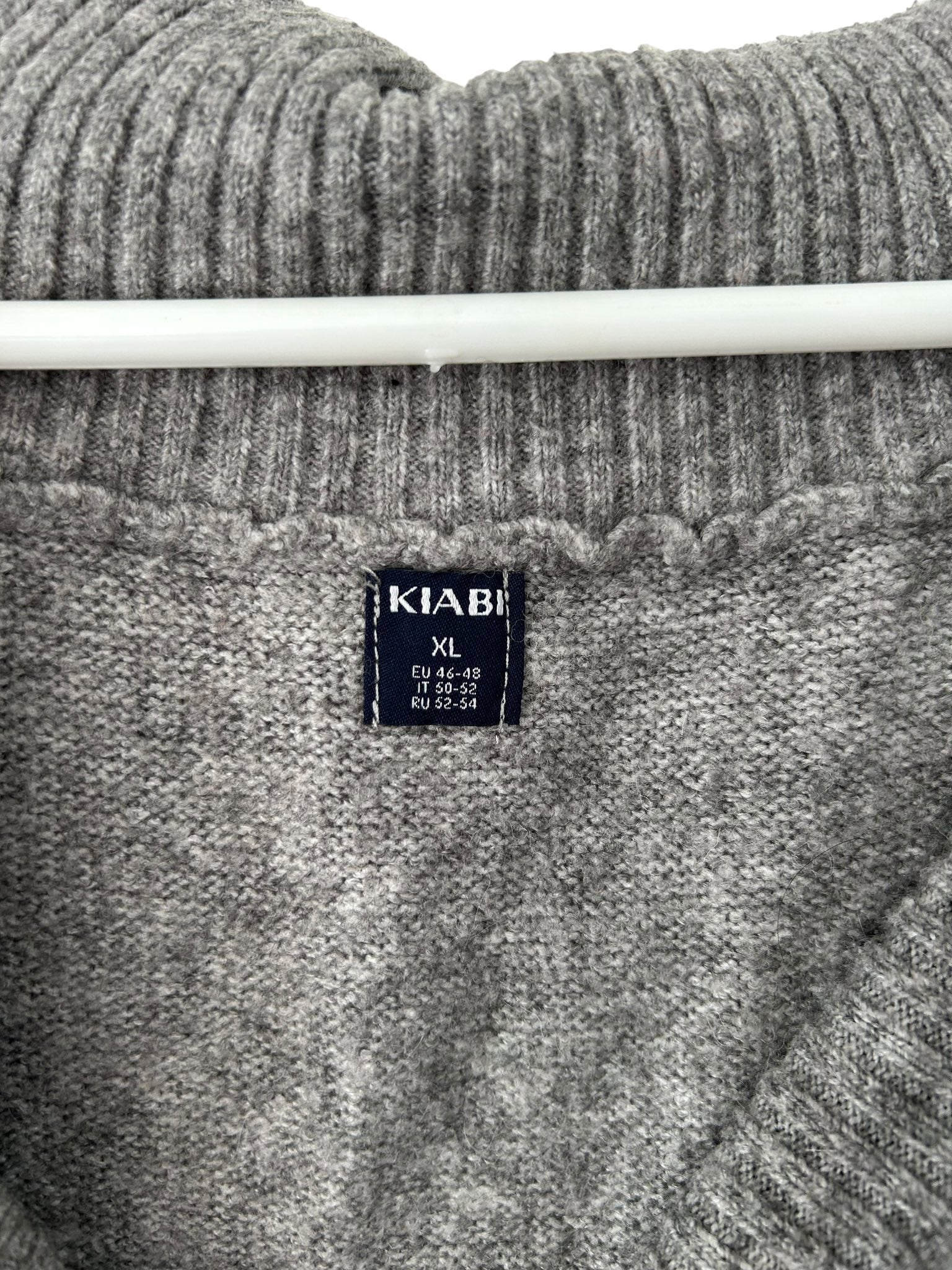 Pull grand col gris Kiabi taille 46/48
