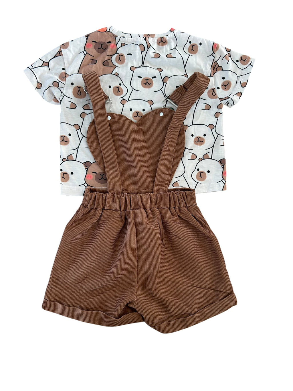 Ensemble 2 pièces t-shirt manches courtes motif ours et salopette short en velours marron SHEIN taille 4 ans
