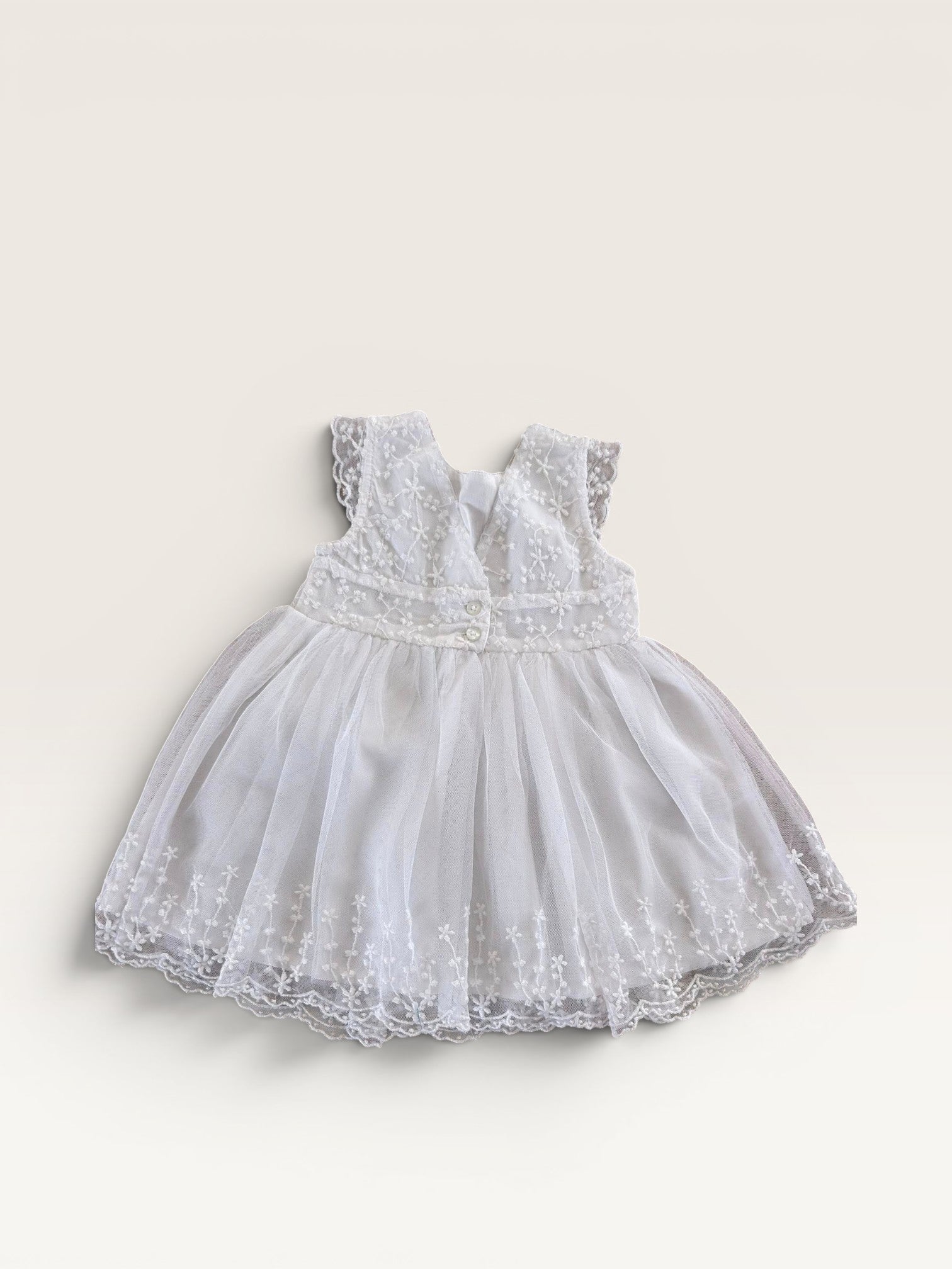 Robe de cérémonie blanche broderie fleurs et tulle Gémo taille 12 mois