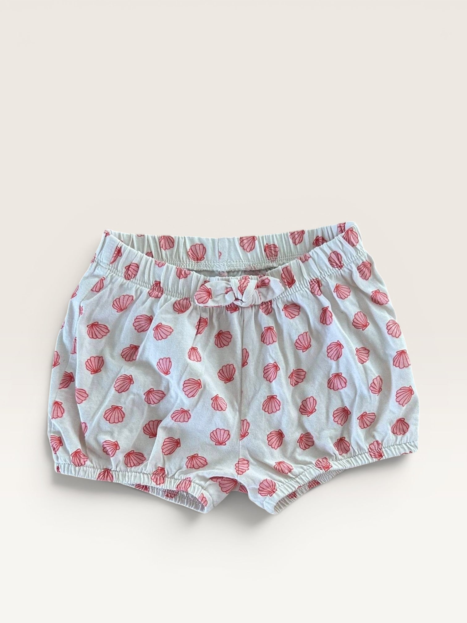 Short en coton blanc motif coquillages rose Kiabi taille 18 mois
