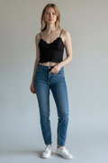 Top court noir dentelle bretelles réglable Amisu taille M