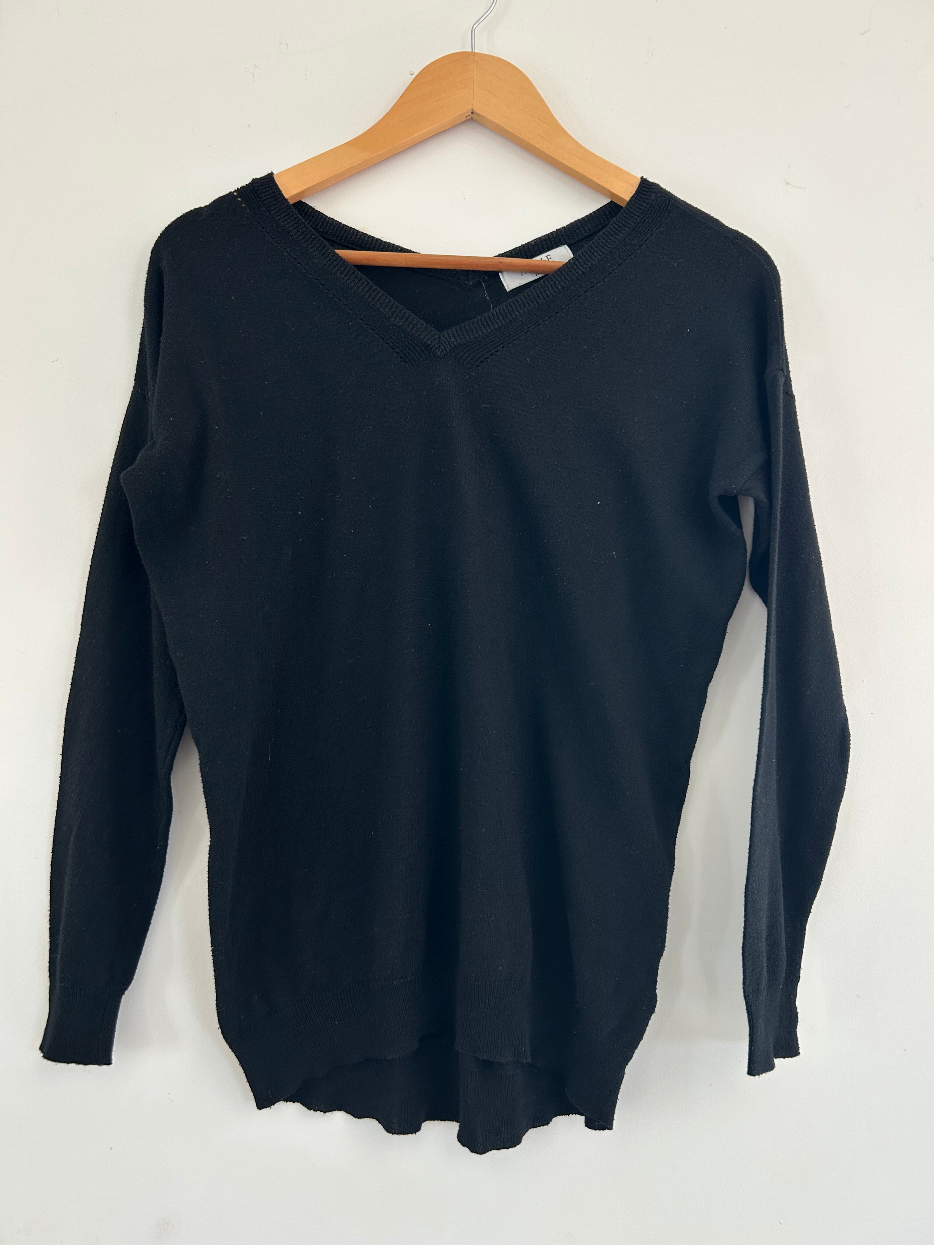 Pull fin noir col V Nicole taille 38/40
