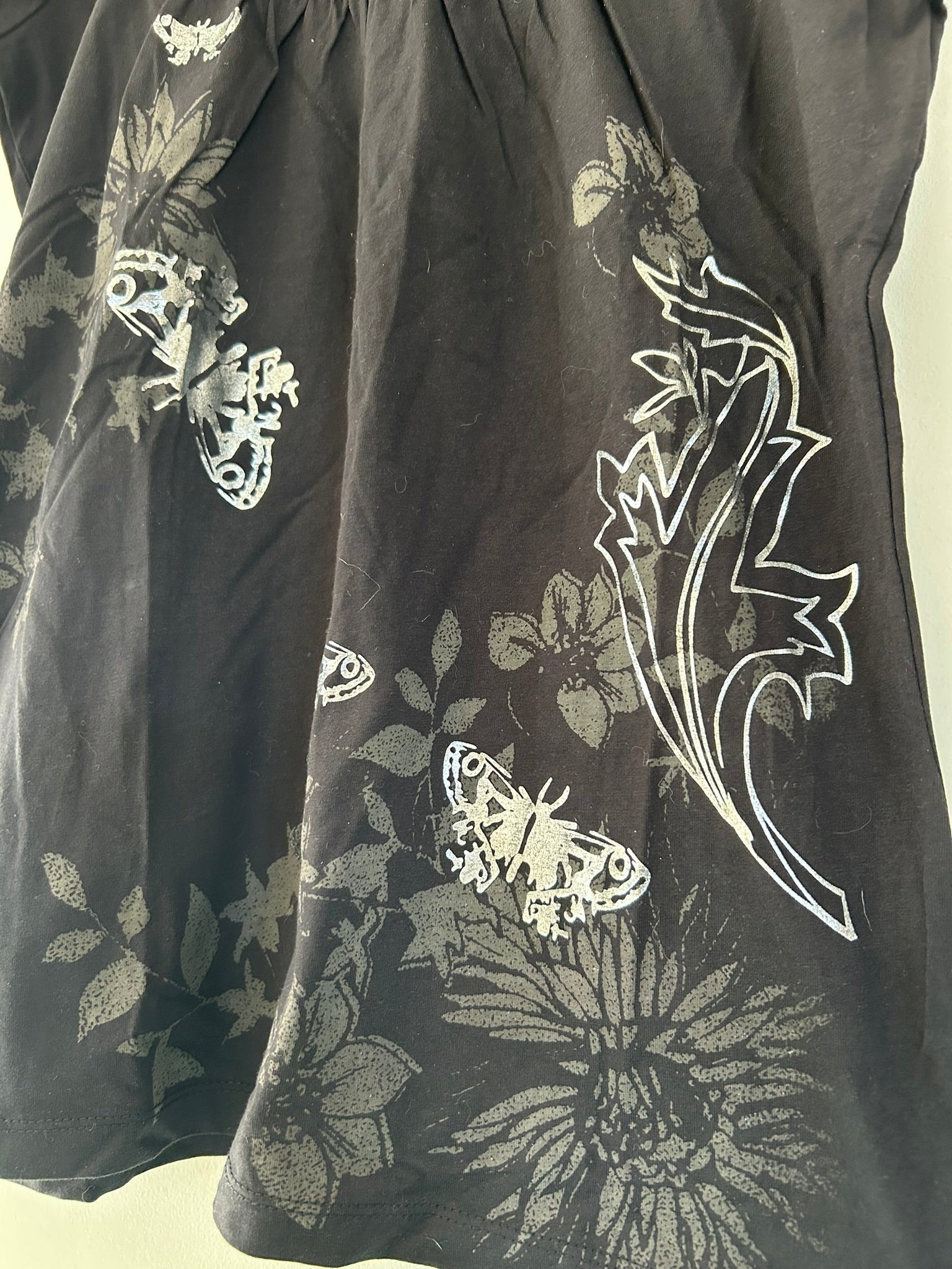 T-shirt long manches courtes noir motifs argentés Damart taille 38/40