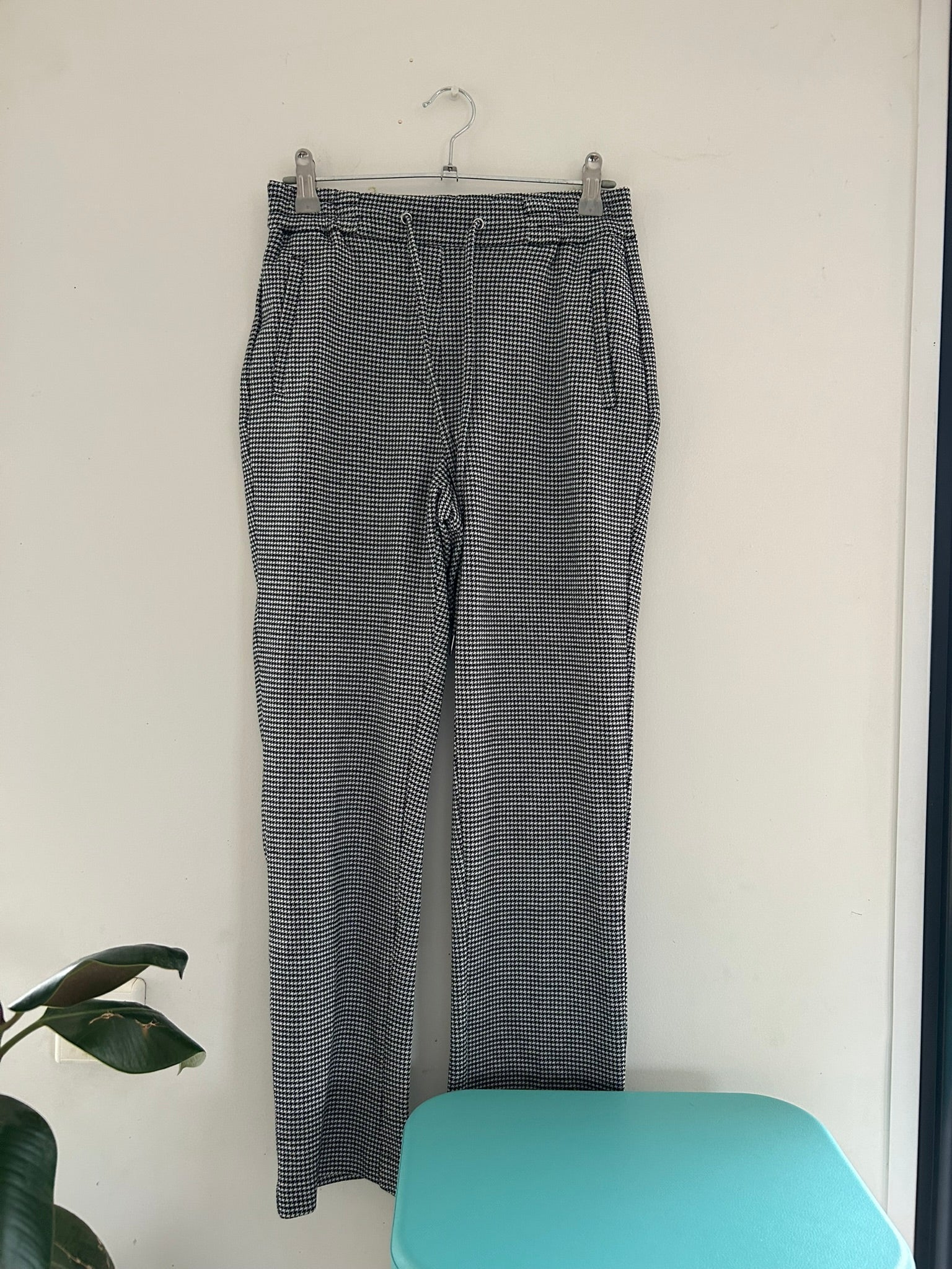 Pantalon droit motif pied de poule taille élastique Damart taille 36