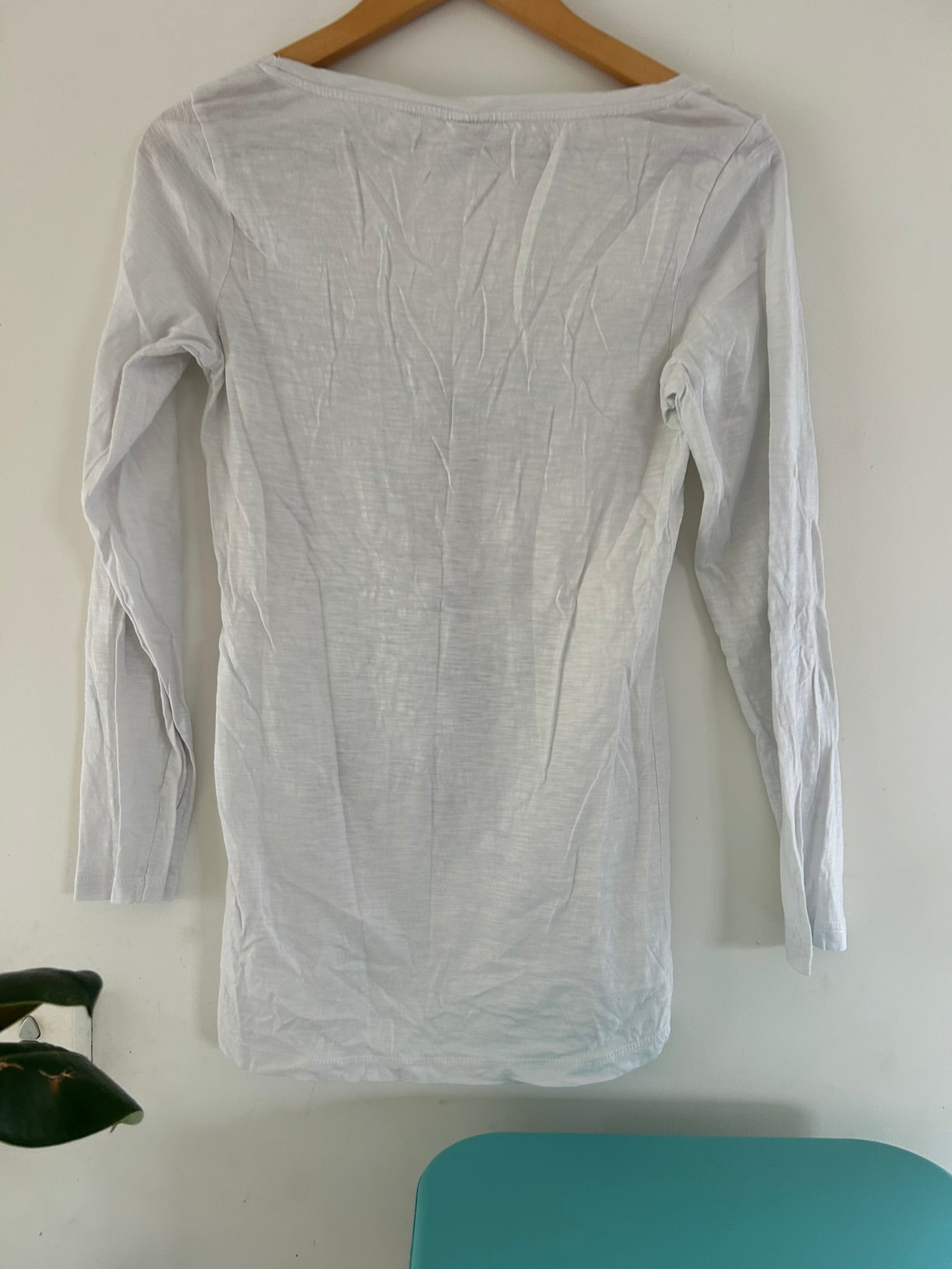 T-shirt blanc manches longues ou 3/4 motif plume multicolore Cécilia Classics taille 38/40