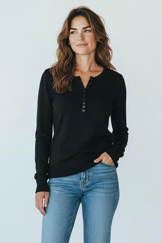T-shirt noir avec boutons taille 34